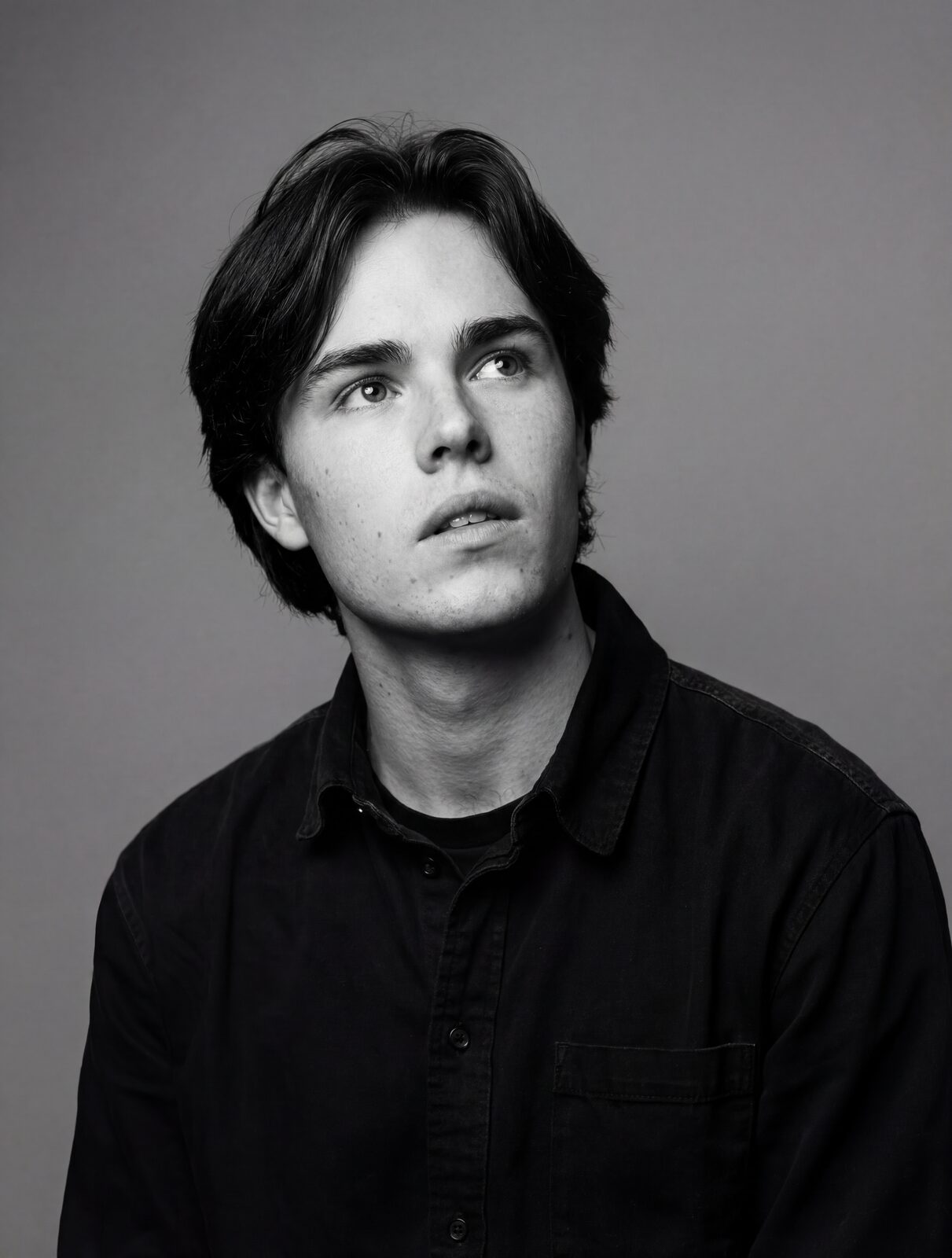 Portrait de Roman Pinel en noir et blanc